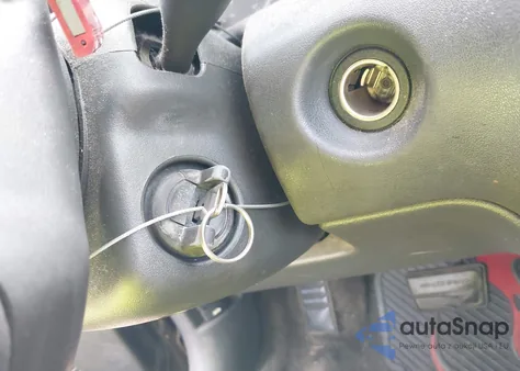 2000 Chevrolet Cavalier from USA, damaged, VIN 1G1JC1247Y7119127